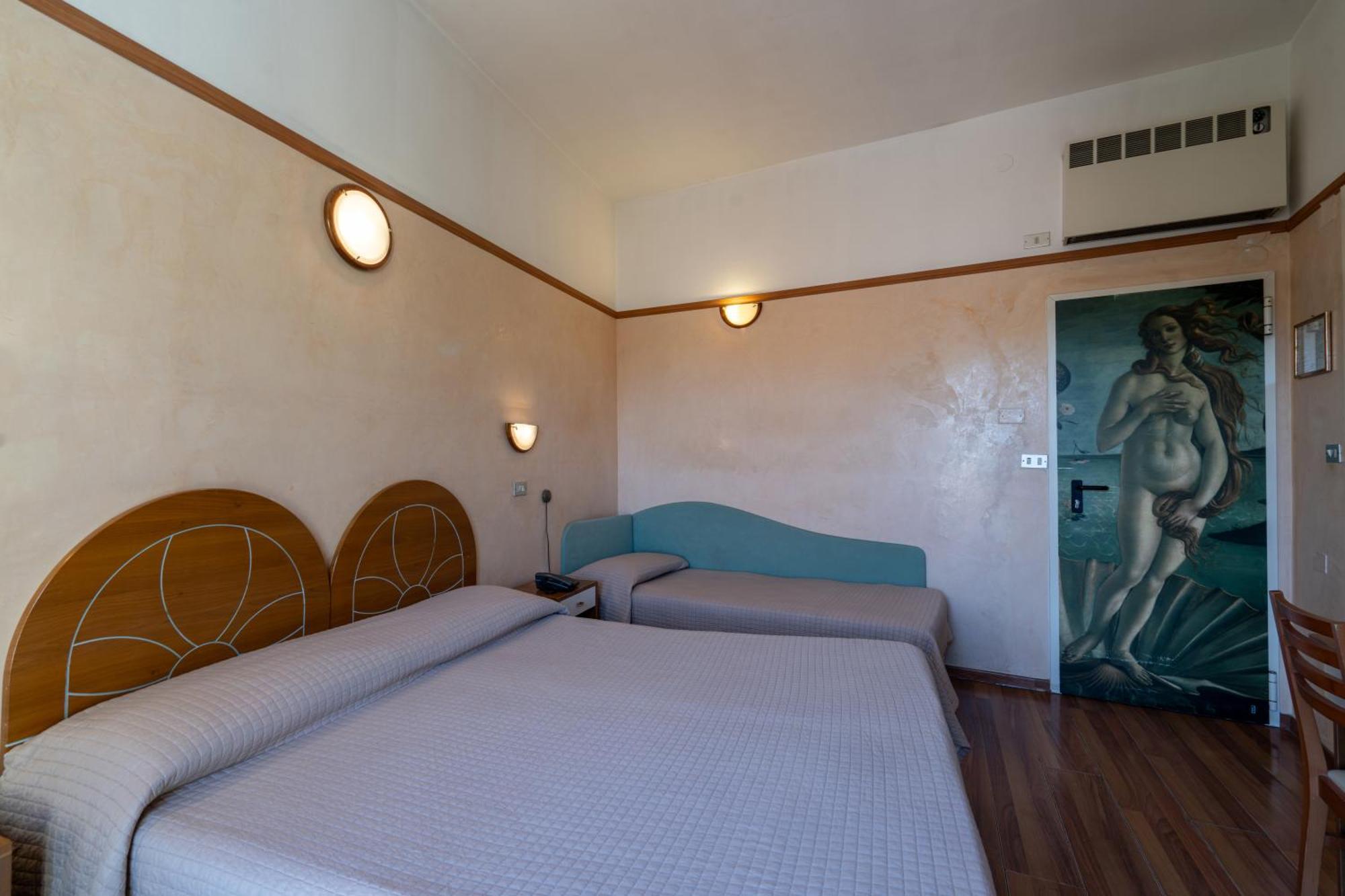 Hotel Britannia Rimini Marina Centro Ngoại thất bức ảnh