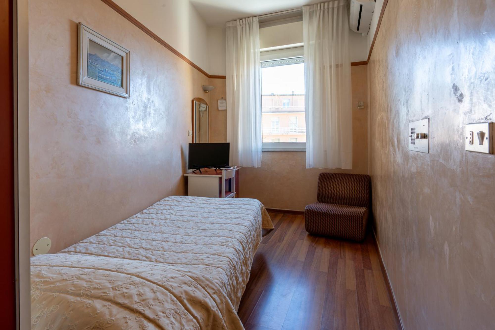 Hotel Britannia Rimini Marina Centro Ngoại thất bức ảnh