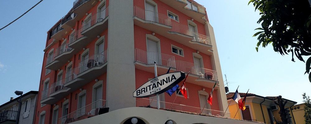 Hotel Britannia Rimini Marina Centro Ngoại thất bức ảnh